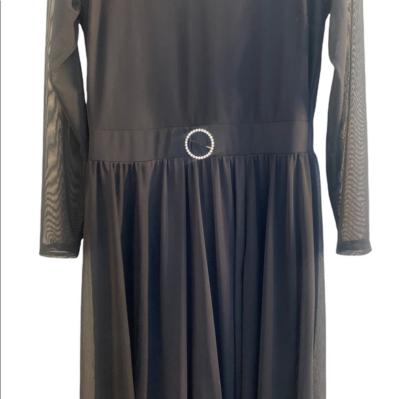 tlj studio Dresses & Skirts - Stretchy Black dress longsleeves size M